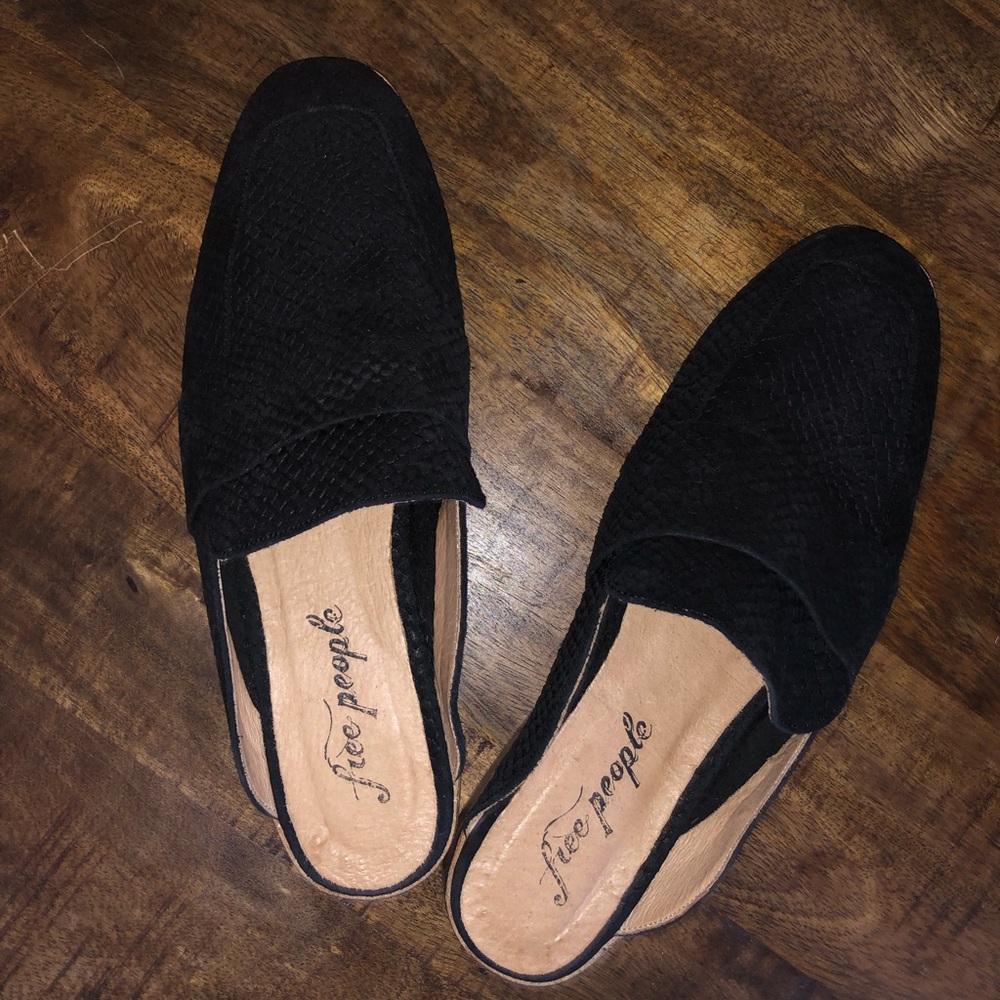 Never worn.